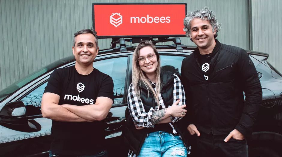 Meet Mobees, the Advertising Platform That Lets Rideshare Drivers Generate an Extra Income